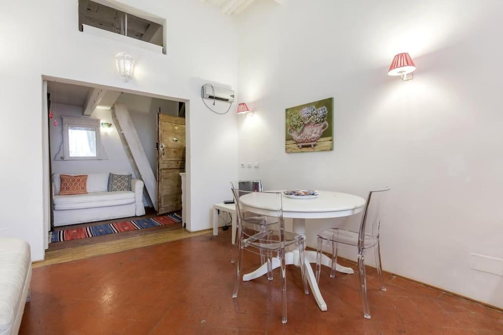 Guia In Sant'ambrogio Apartamento